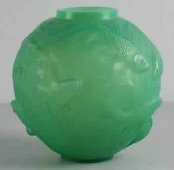Rene Lalique Vase Formose