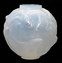 Rene Lalique Vase Formose