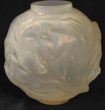 Rene Lalique Vase Formose