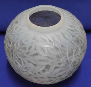 Rene Lalique Vase Gui