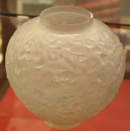 Rene Lalique Vase Gui
