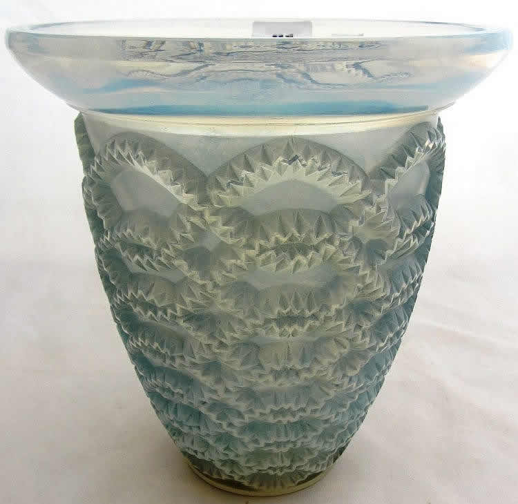 Rene Lalique Vase Guirlandes
