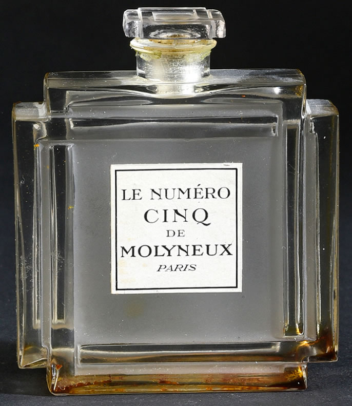 Rene Lalique Perfume Bottle Le Numero Cinq