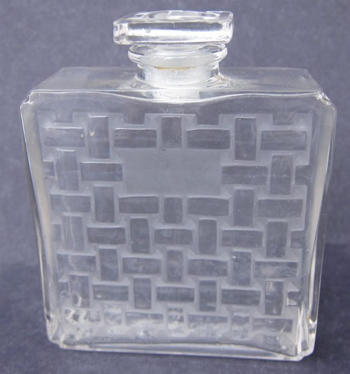Rene Lalique Perfume Bottle Lilas