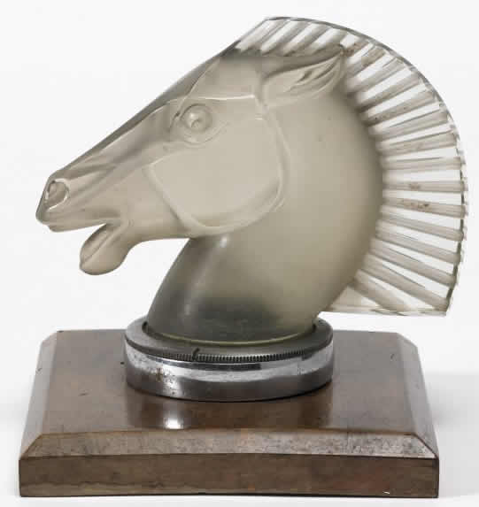 Rene Lalique Mascotte Longchamp-B