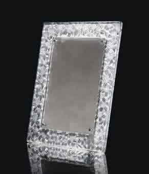 Rene Lalique Lys Frame