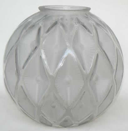 Rene Lalique Chandelier Majestic