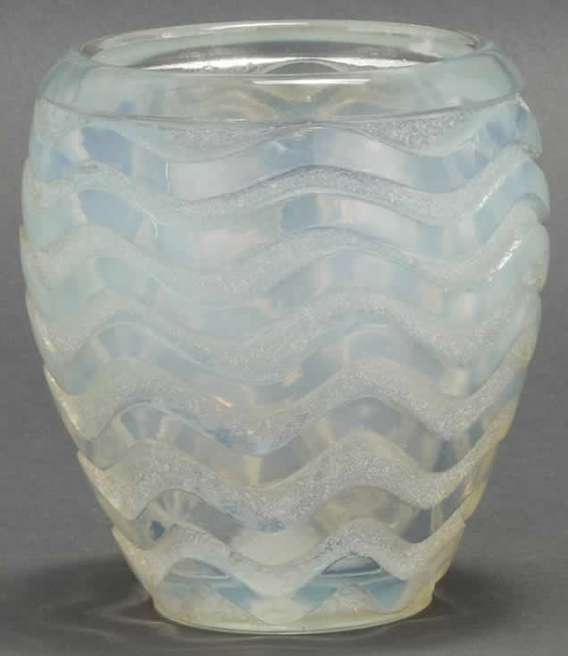 Rene Lalique Vase Meandres