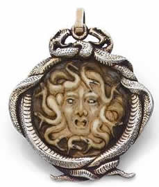 Rene Lalique Pendant Meduse Et Deux Serpents 