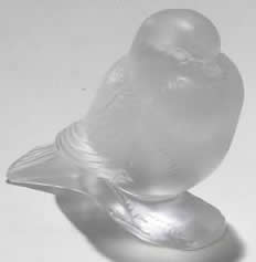 Rene Lalique Paperweight Moineau Fier