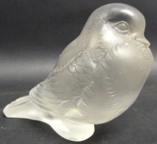 Rene Lalique Paperweight Moineau Fier