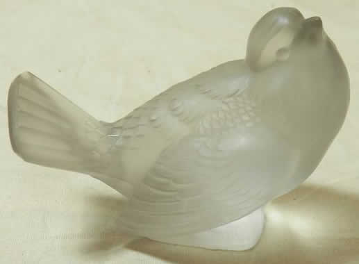 Rene Lalique Presse-Papiers Moineau Moqueur