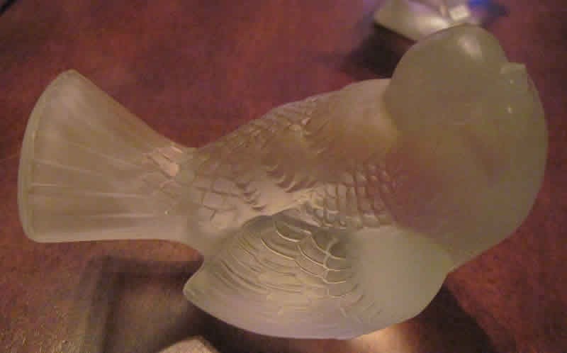 Rene Lalique Moineau Moqueur Paperweight