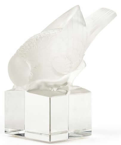 Rene Lalique Presse-Papiers Moineau Sur Socle Ailes Croisees