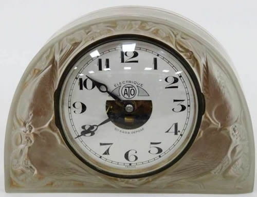 Rene Lalique Clock Moineaux