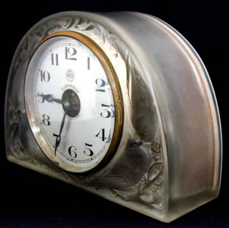 Rene Lalique Clock Moineaux