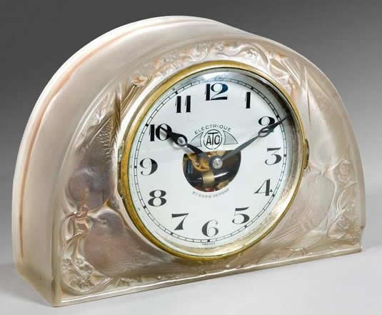 Rene Lalique Clock Moineaux