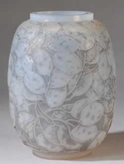Rene Lalique Vase Monnaie Du Pape