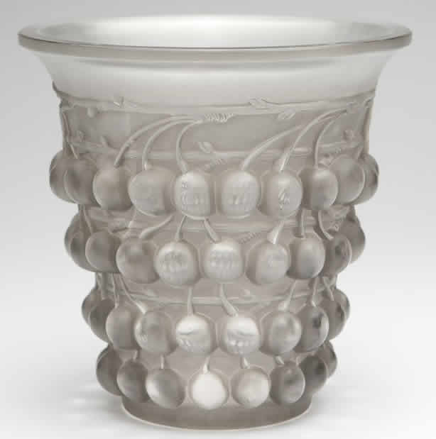 Rene Lalique Vase Montmorency