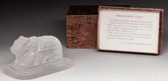 Rene Lalique Paperweight Nandi