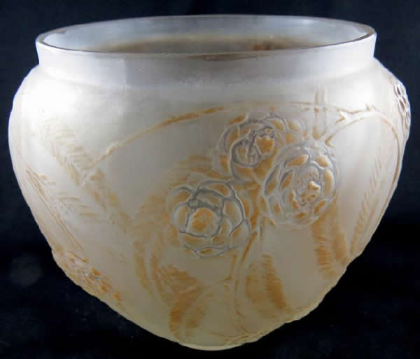 Rene Lalique Vase Nefliers