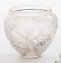 Rene Lalique Vase Nefliers