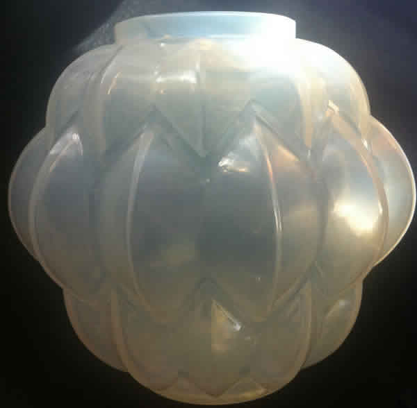 Rene Lalique Vase Nivernais