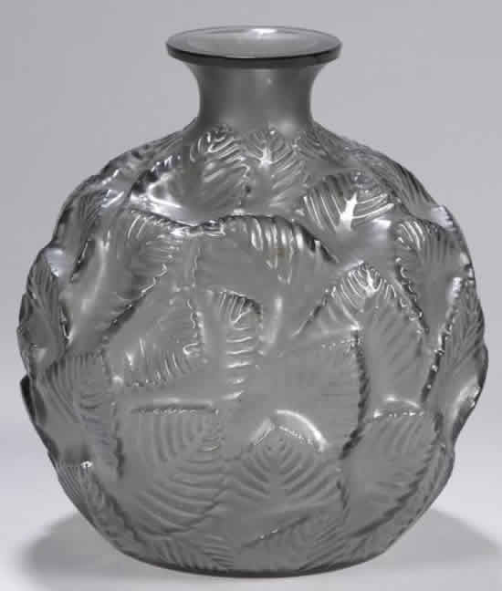 Rene Lalique Vase Ormeaux