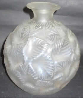 Rene Lalique Vase Ormeaux