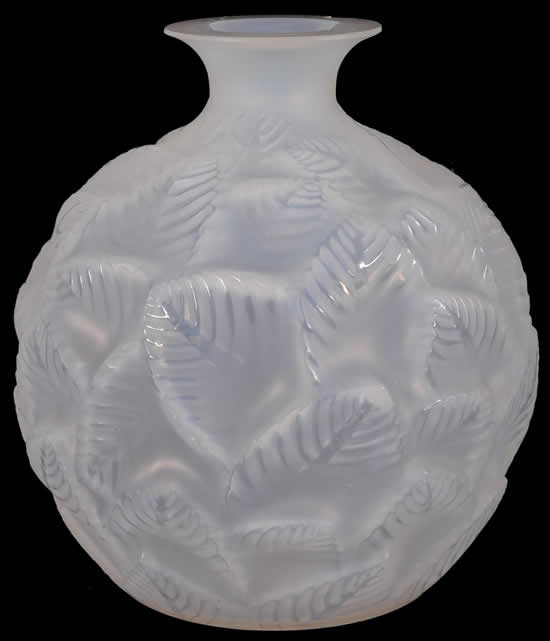 Rene Lalique Vase Ormeaux