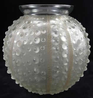 Rene Lalique Vase Oursin