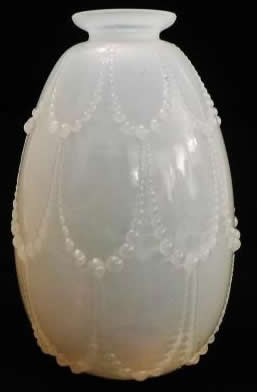 Rene Lalique Vase Perles