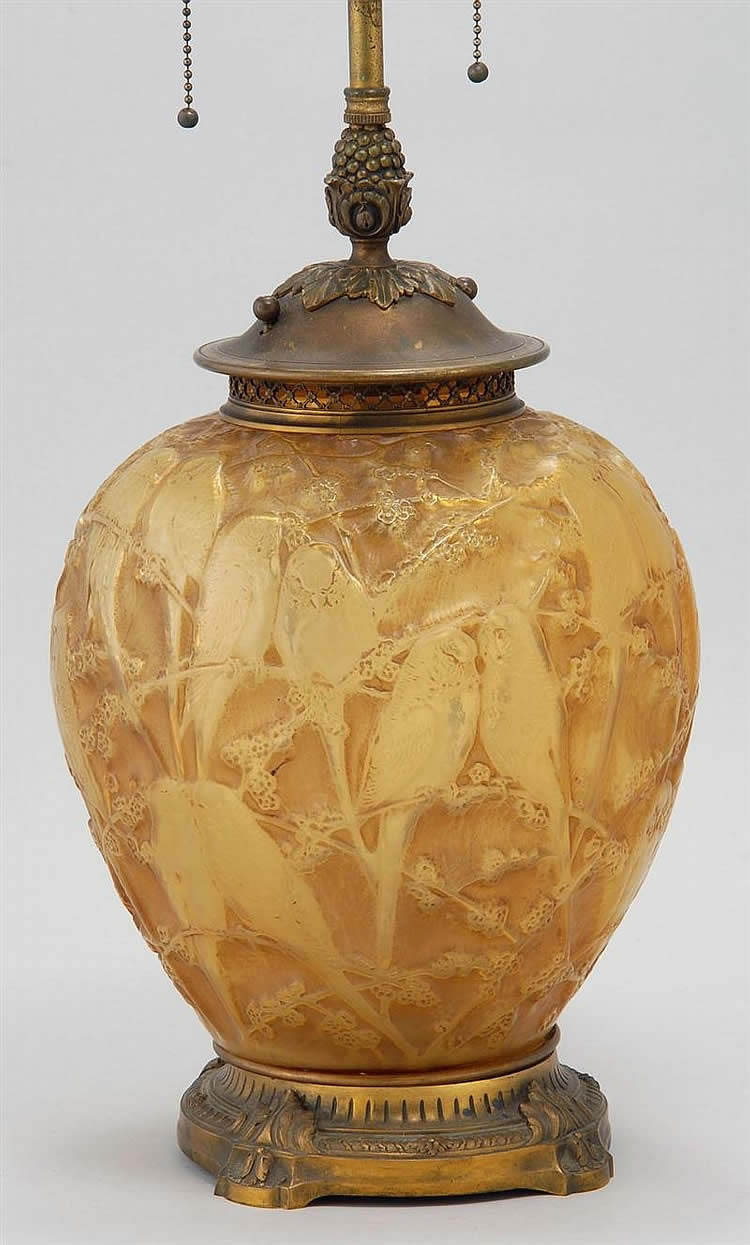 Rene Lalique Perruches Vase Lamp