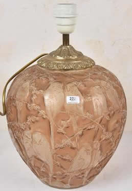 Rene Lalique Perruches Vase Lamp