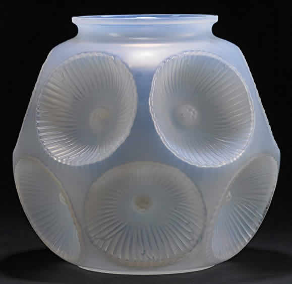 Rene Lalique Vase Picardie