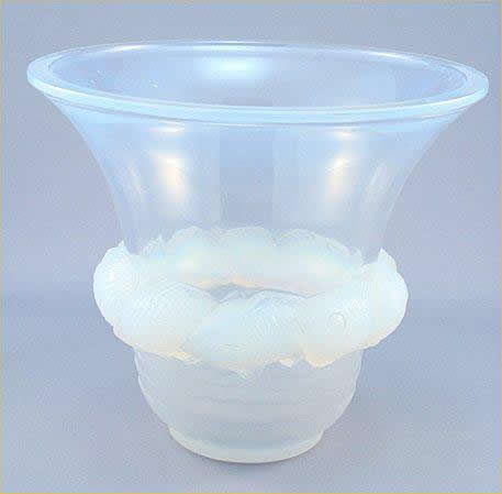 Rene Lalique Vase Piriac