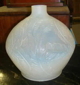 Rene Lalique Vase Plumes