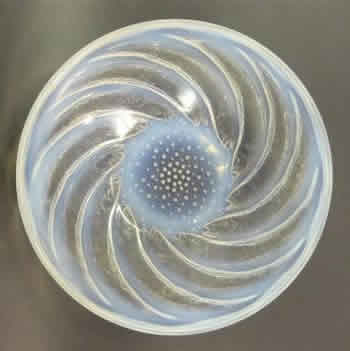 Rene Lalique Opalescent Bowl Poissons