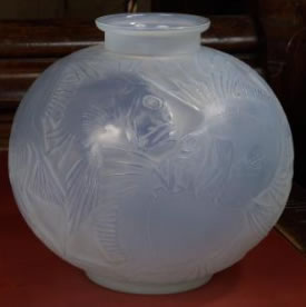 Rene Lalique Vase Poissons