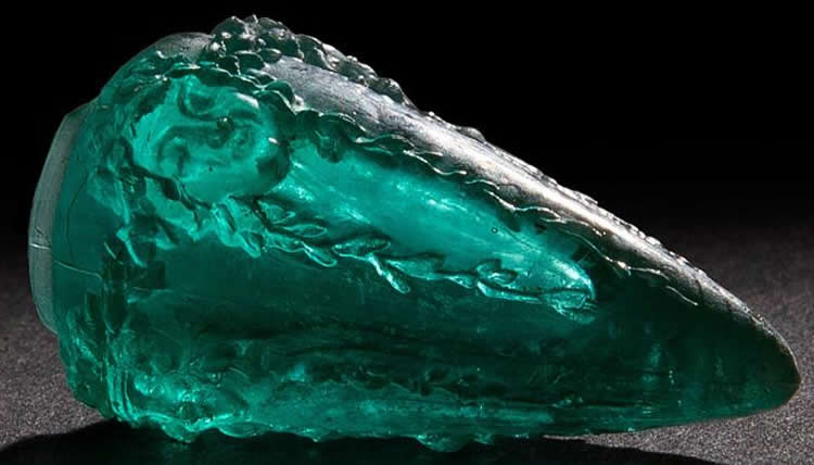 Rene Lalique Quatre Masques Perfume Bottle