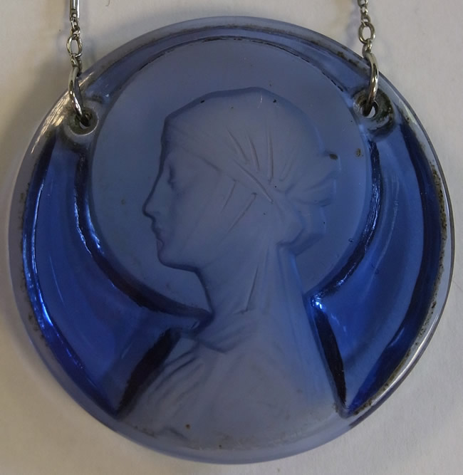 Rene Lalique Pendant Sainte-Odile