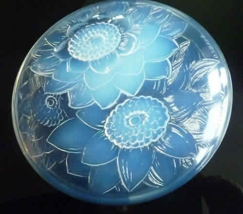 Rene Lalique Trois Dahlias Box