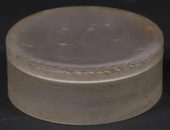 Rene Lalique Box Trois Figurines