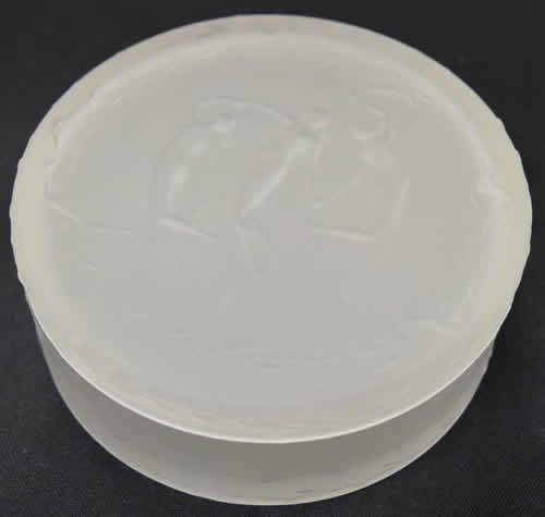 Rene Lalique Powder Box Trois Figurines