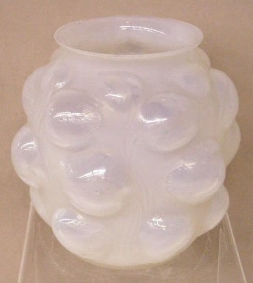 Rene Lalique Vase Tulipes