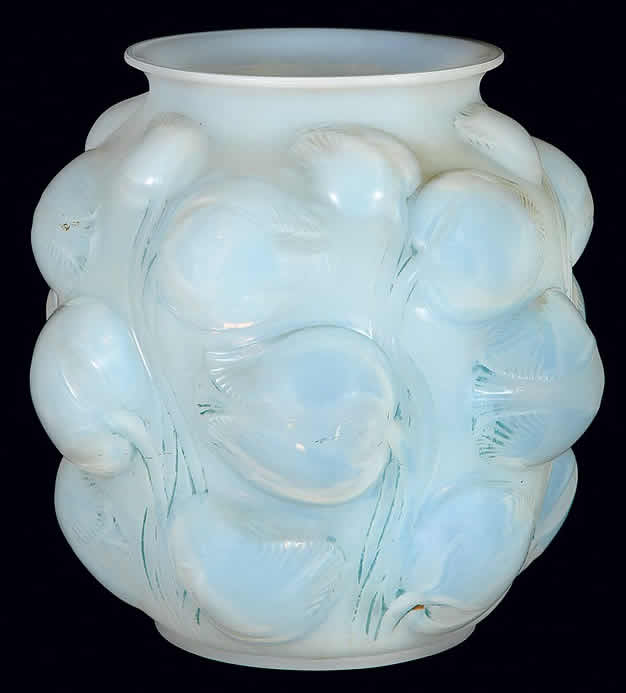 Rene Lalique Vase Tulipes