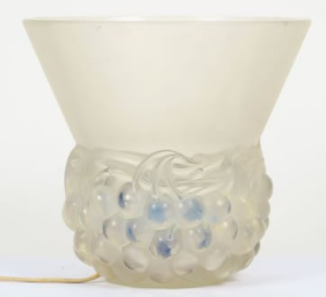 Rene Lalique Cerises Reflecteur  Lamp