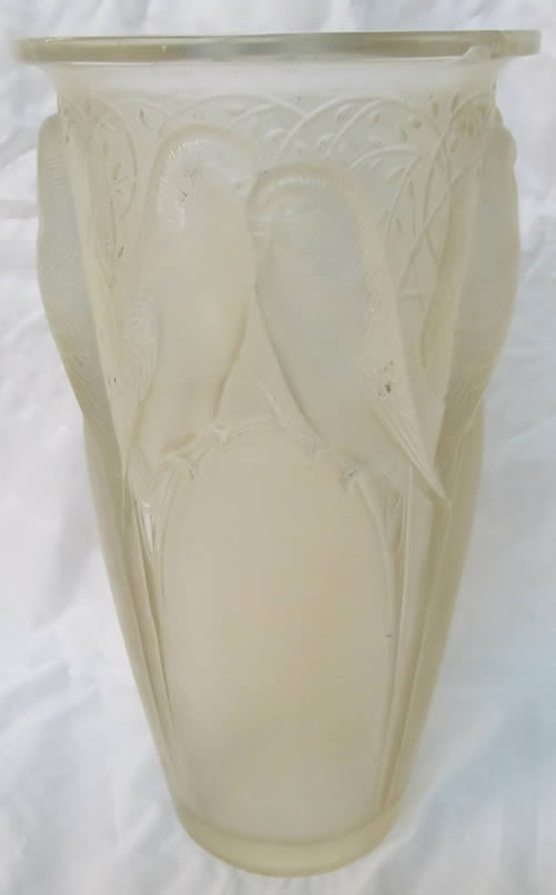 Rene Lalique Vase Ceylan