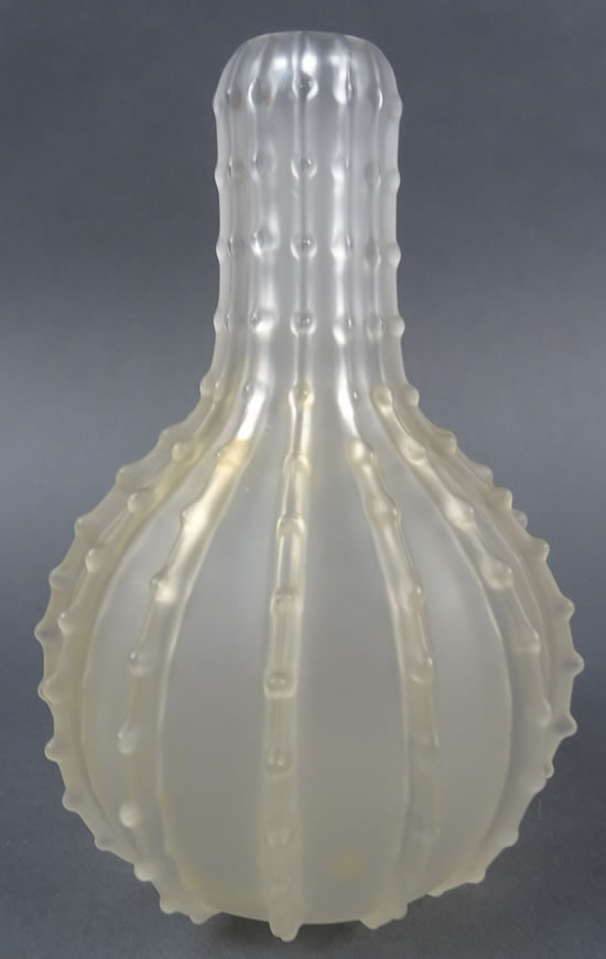 Rene Lalique Vase Dentele