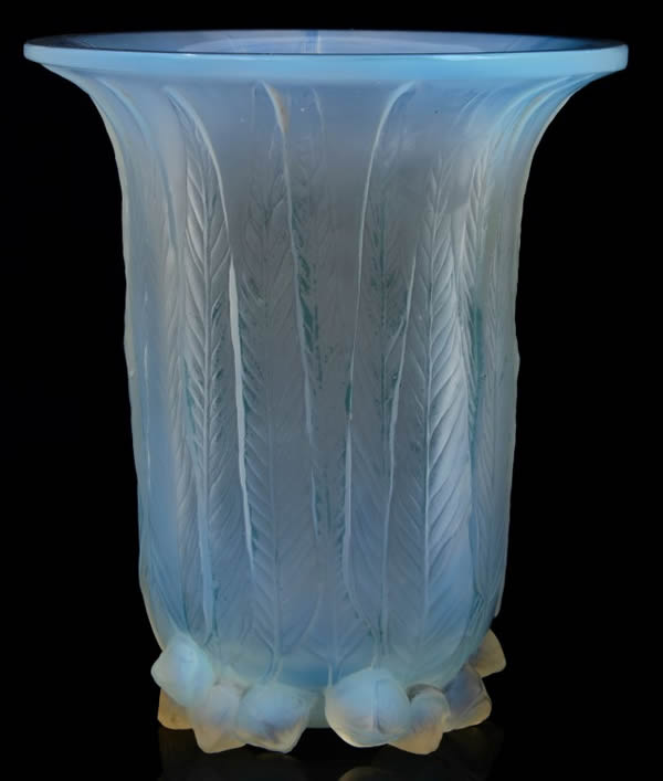 Rene Lalique Vase Eucalyptus